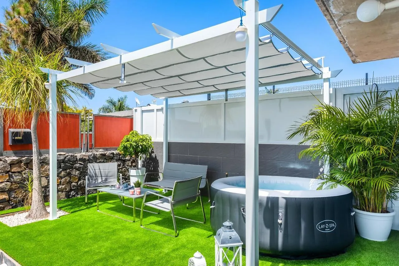 Holiday Home Sara De Lujo Piscina Privada Climatizada Puerto de la Cruz  0*, Puerto de la Cruz (Tenerife)