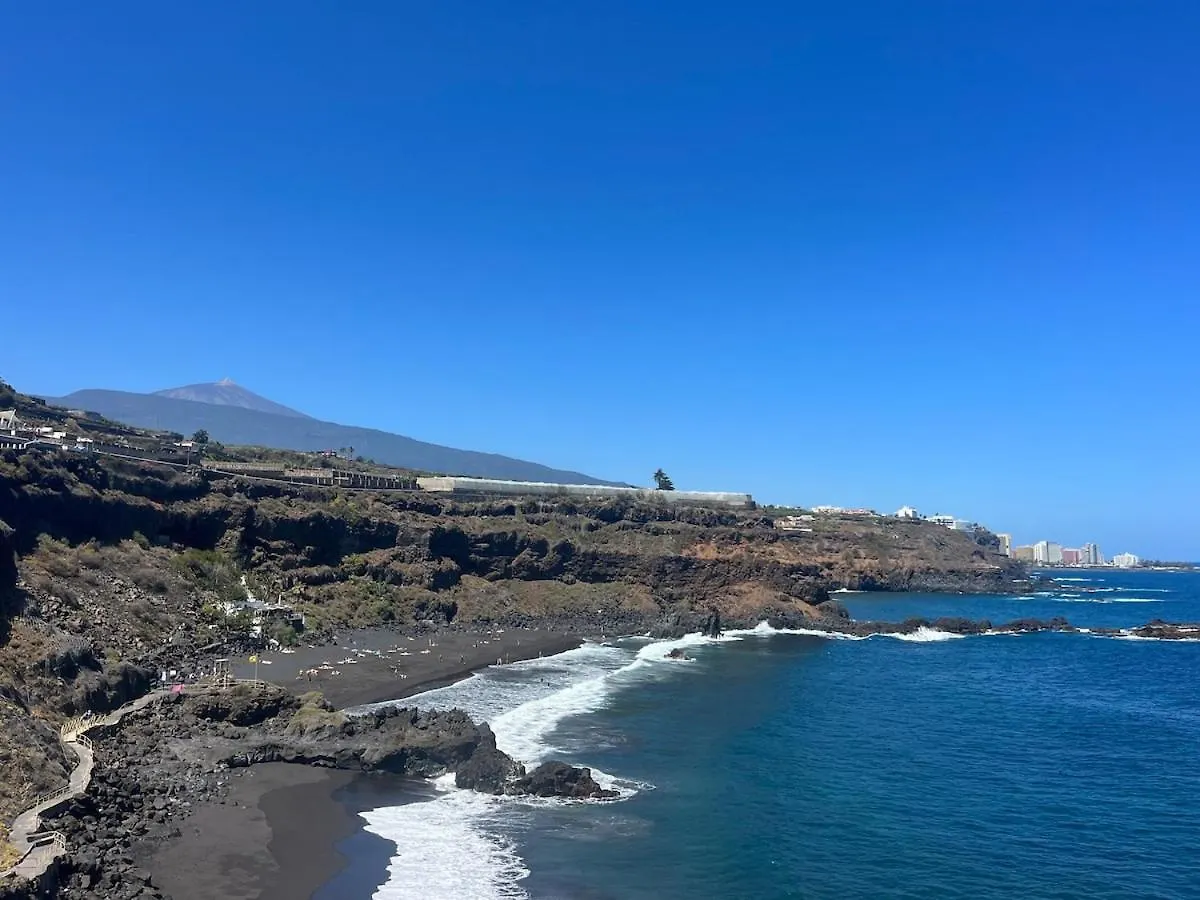 Holiday Home Sara De Lujo Piscina Privada Climatizada Puerto de la Cruz  Puerto de la Cruz (Tenerife)
